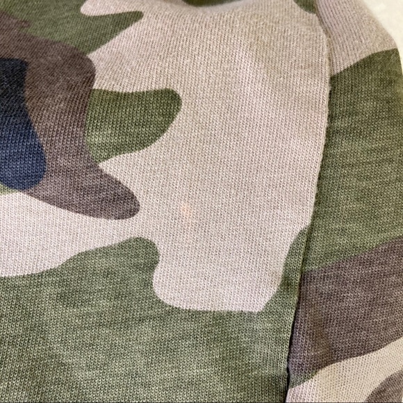 Adidas Originals Men's Camo Long Sleeve Tee - Picture 8 of 9